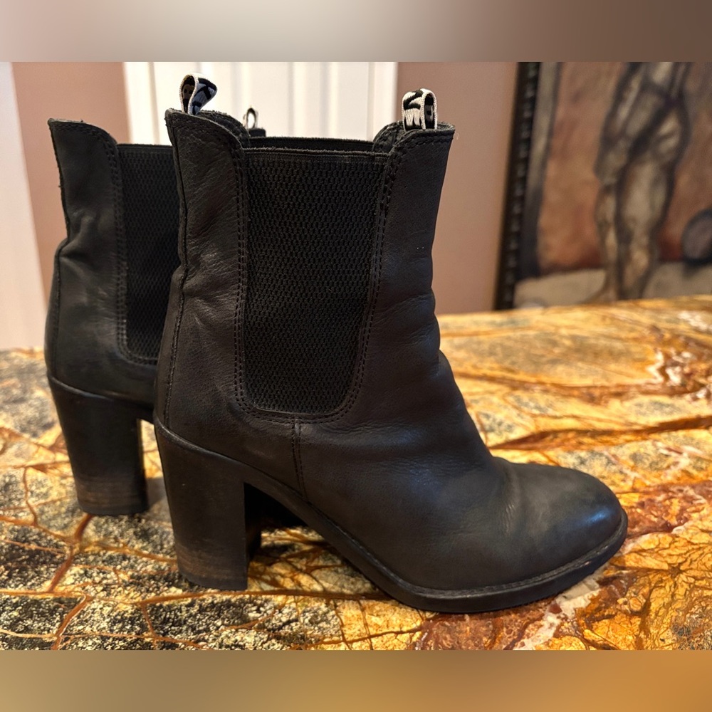 Dirk Bikkembergs Boots Women's Black Leather Heeled Boot Sz EU 38 | US 8